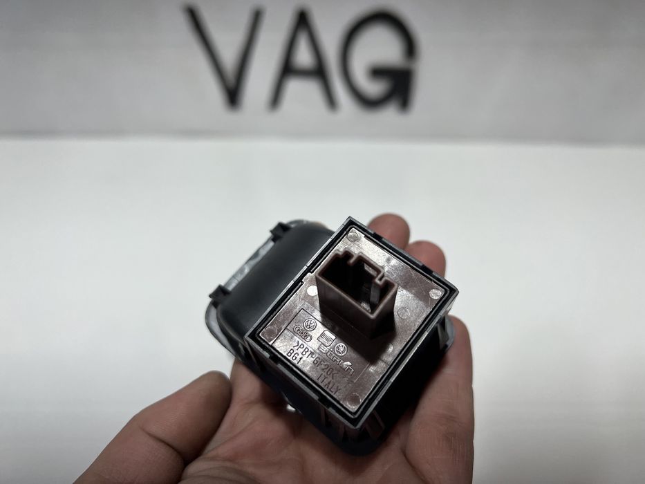 Кнопки склопідйомника,шкода фабія 2,блок склопідйомник,румстер,fabia 2