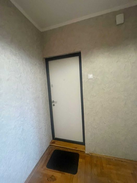 Продам 3-кімнатну квартиру на Сихові, вул. Хуторівка