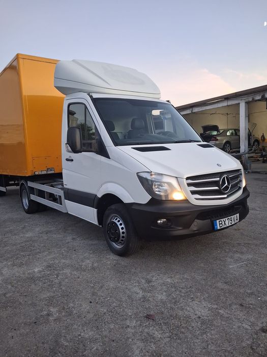 Mercedes Sprinter 519 Minitir 7000kg peso bruto - vários reboques