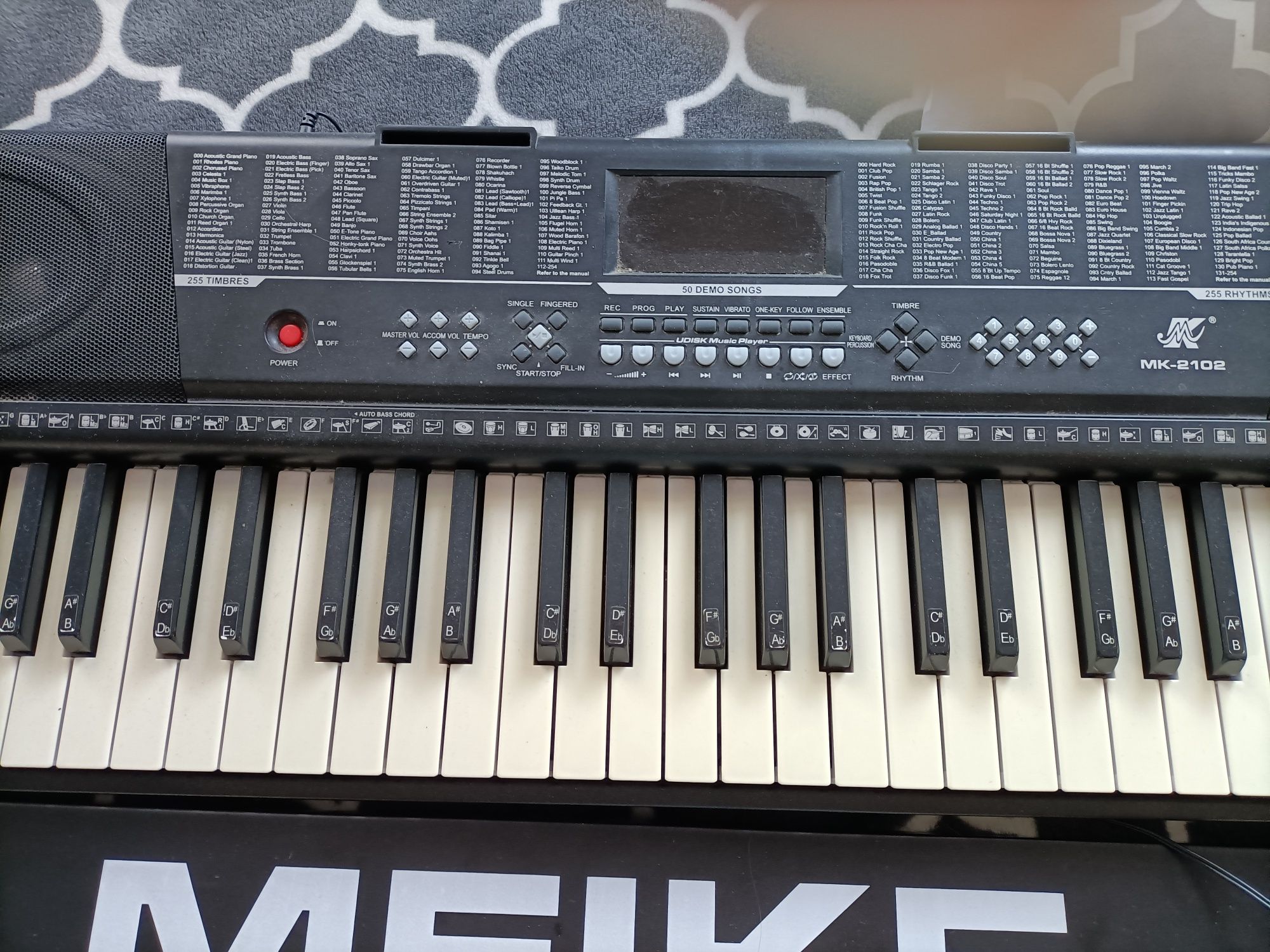 Keyboard bardzo dobry stan