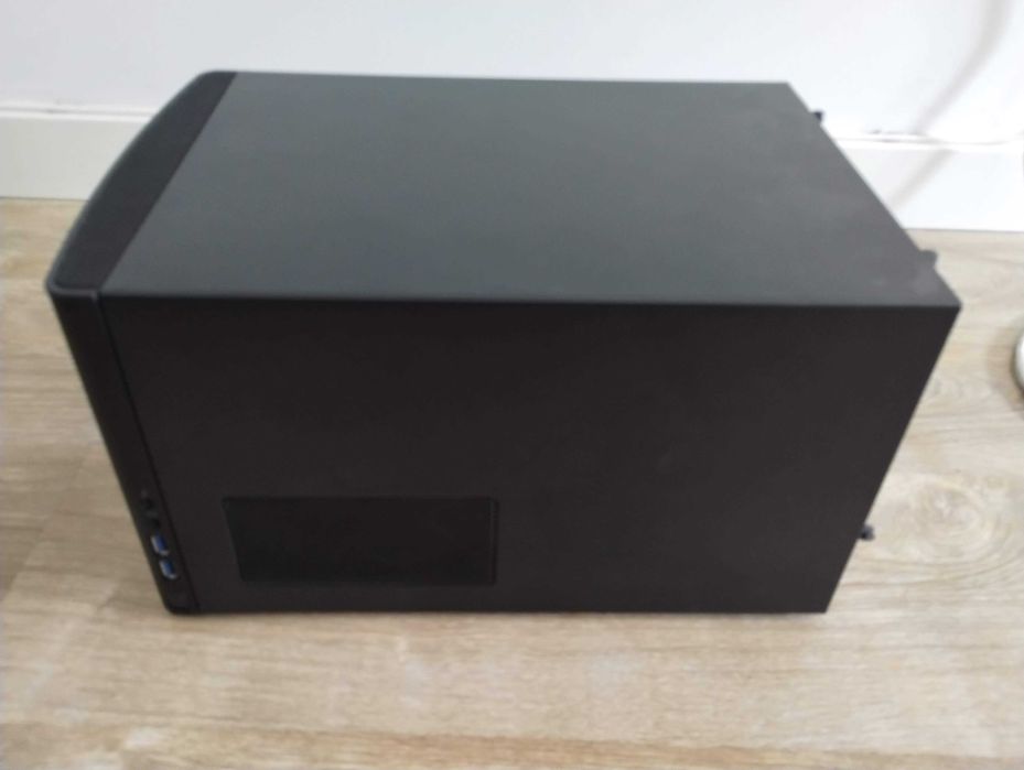 Caixa - Fractal Node 304
