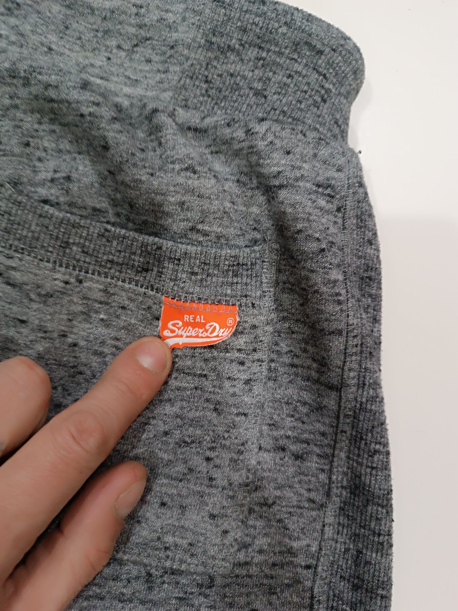 Superdry spodnie dresowe roz,xs/42/44 sportowe bawełniane fitness