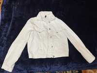Белая джинсовая курточка hm