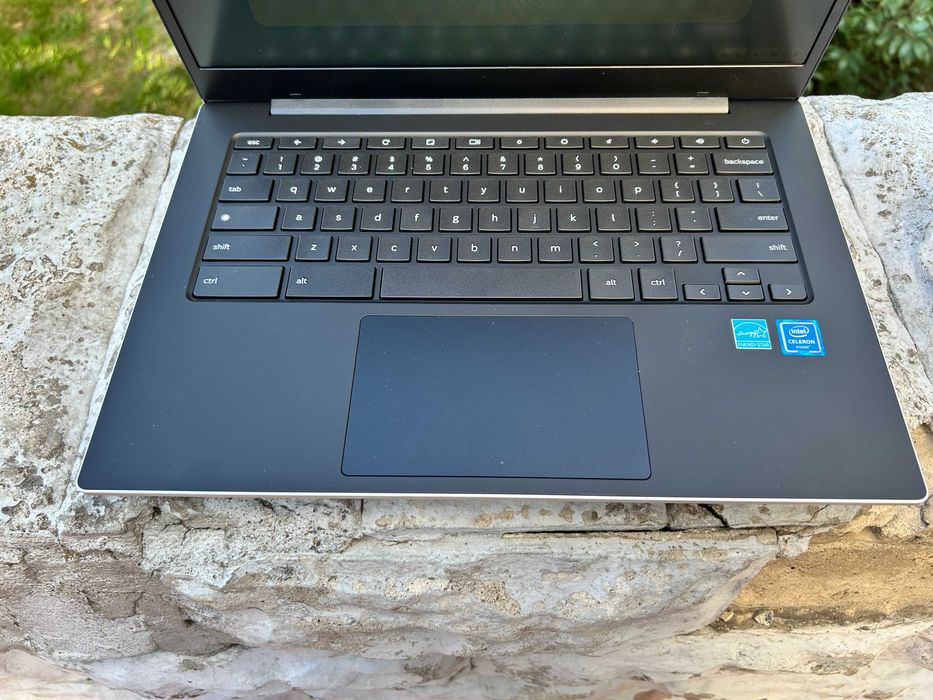 Samsung Galaxy Chromebook Go 14