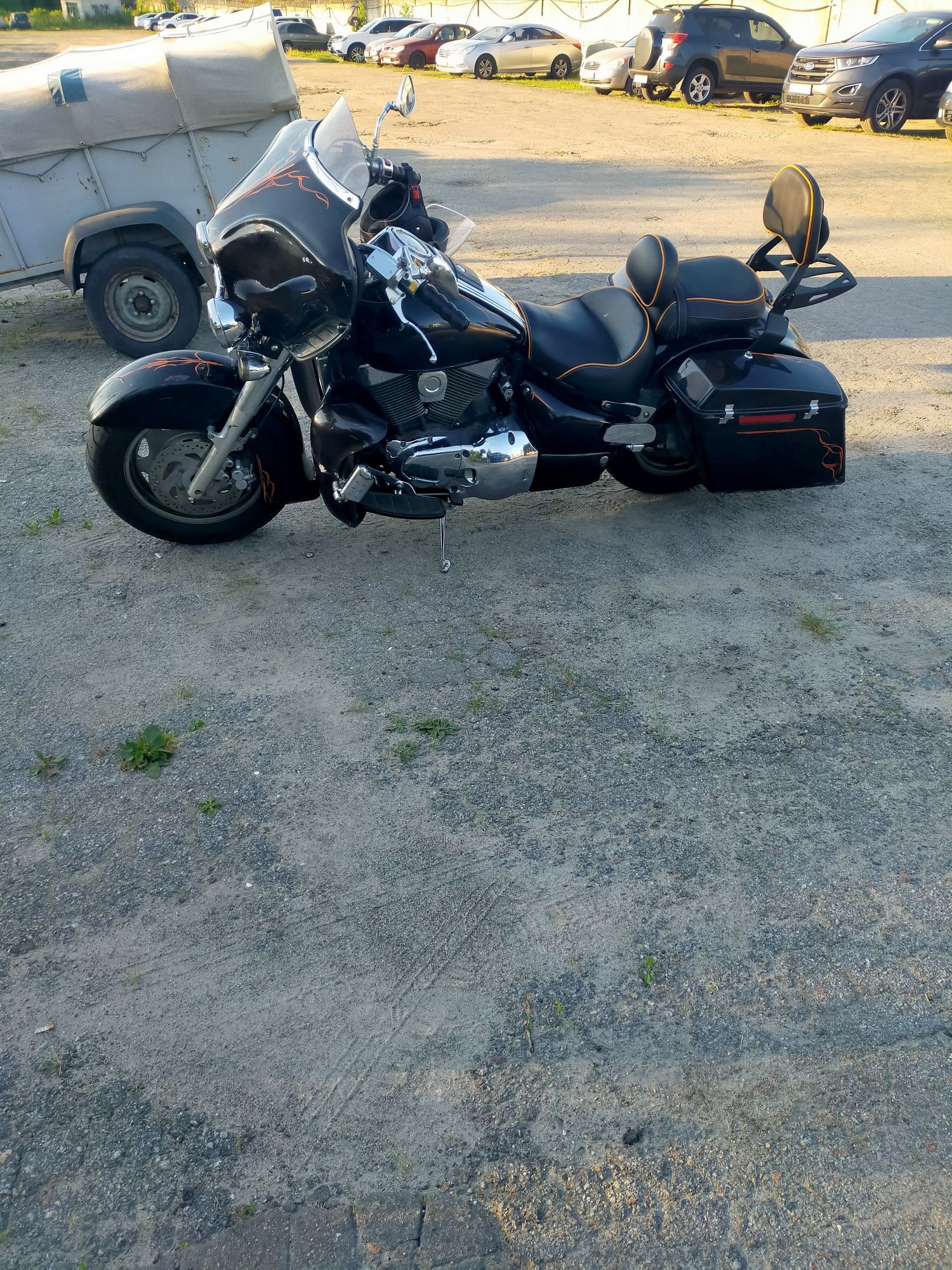 Suzuki Boulevard C90