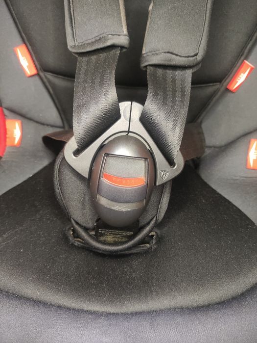 Автокресло Chicco GRO-UP 1/2/3 Jet Black