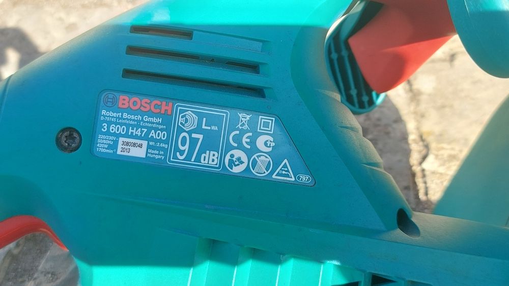 Corta sebes bosch