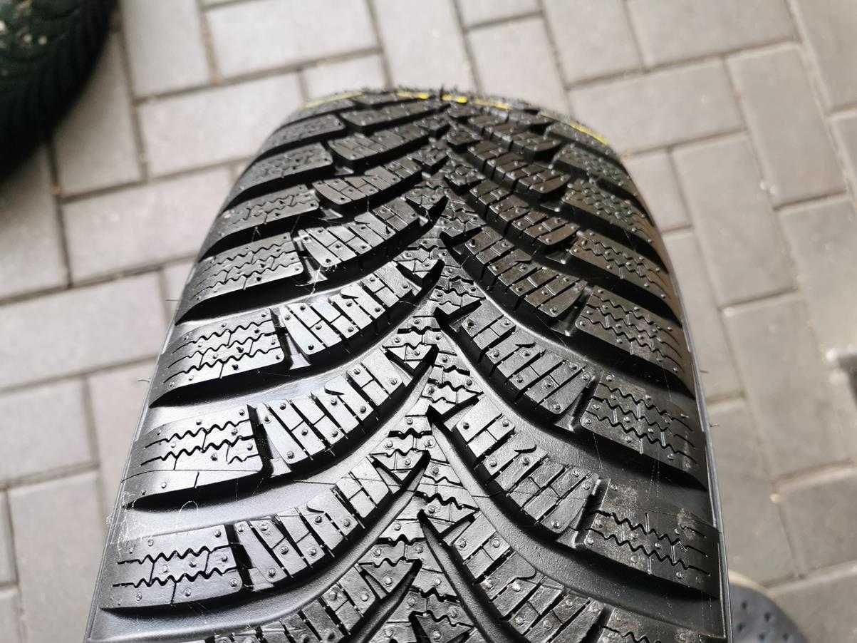 175/65 84T R15 HANKOOK Winter RS2 2020r 8mm Zimowe Opony NOWE 4szt