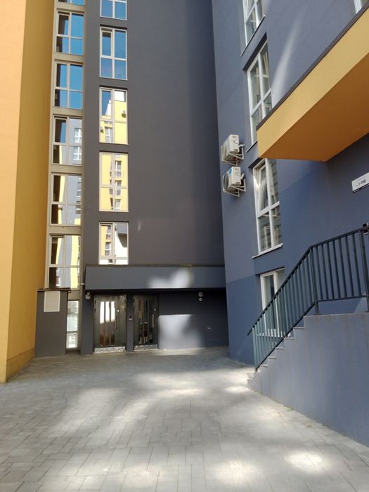 Продаж квартири 55.3 м вул.Рудненська