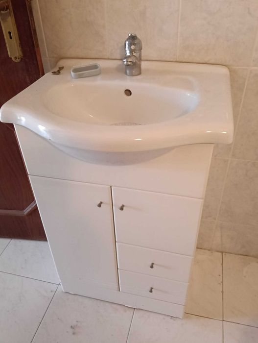 Vendo movel casa de banho