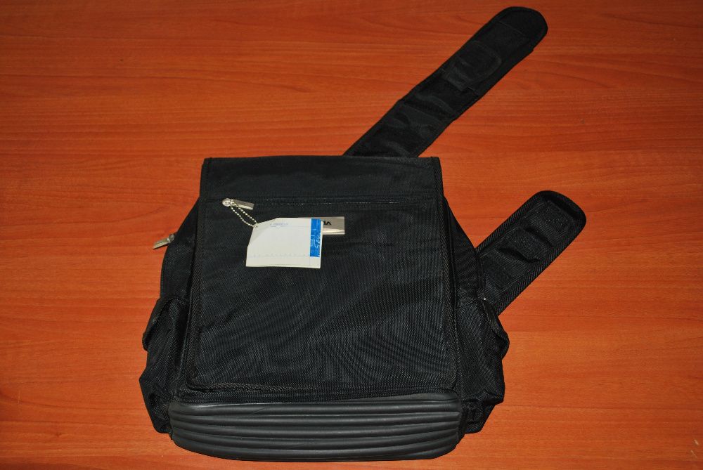 Sacola/Mala/Carteira Preta Marca Marksman Forrada a Tecido Seda (nova)
