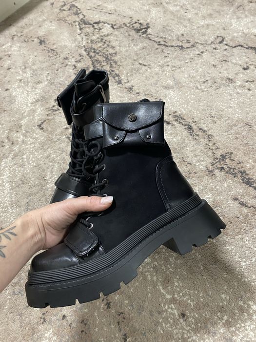 Ботінки 38 р на флісі