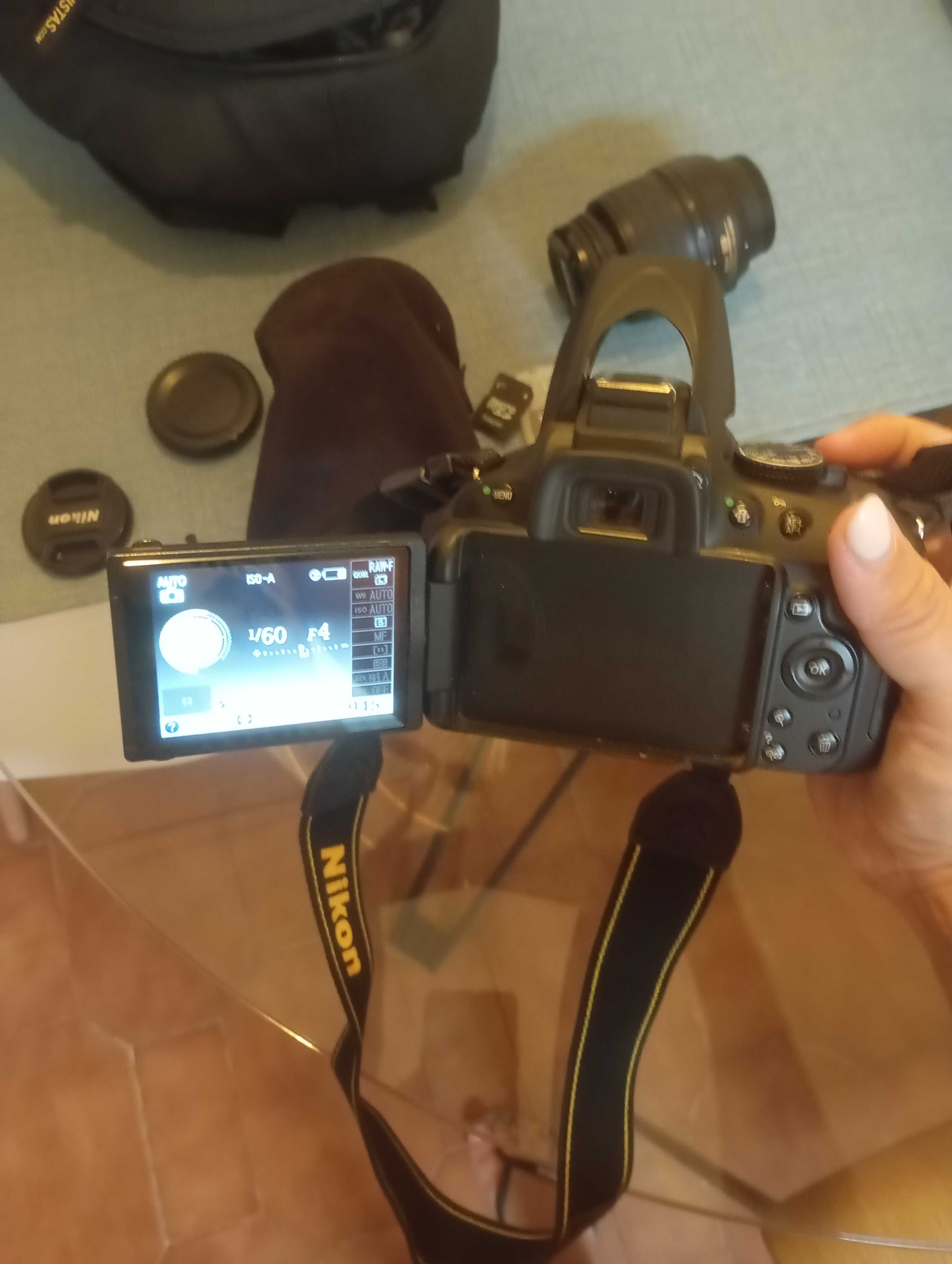 Máquina fotográfica Nikon D5100