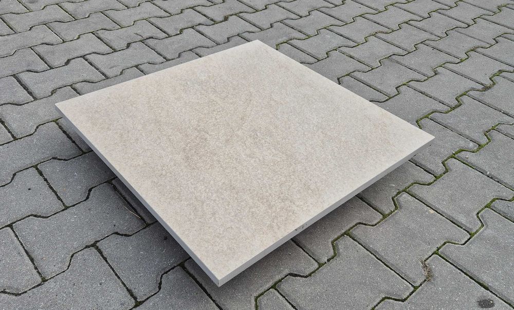 Płytki tarasowe PIETRA SERENA CREAM 60x60x2 cm G.2