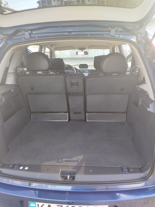 Opel Meriva 1.6 бензин 2005 рік робот