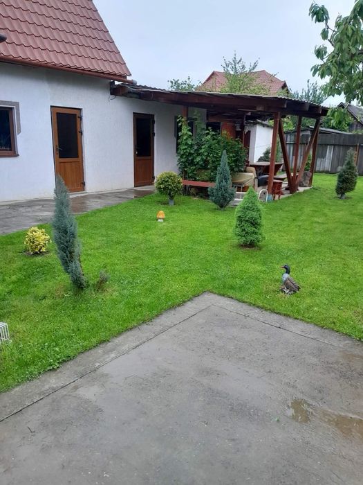 Здаються кімнати подобово поряд з термальними басейнами