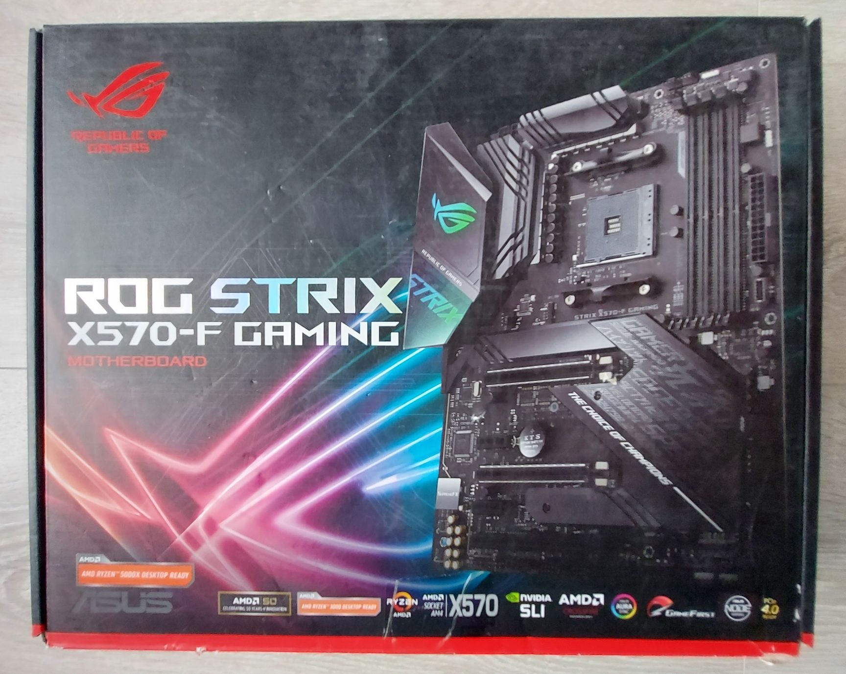 Asus Strix X570-F Gaming, Ryzen 9 5950X, 32GB DDR4, SSD