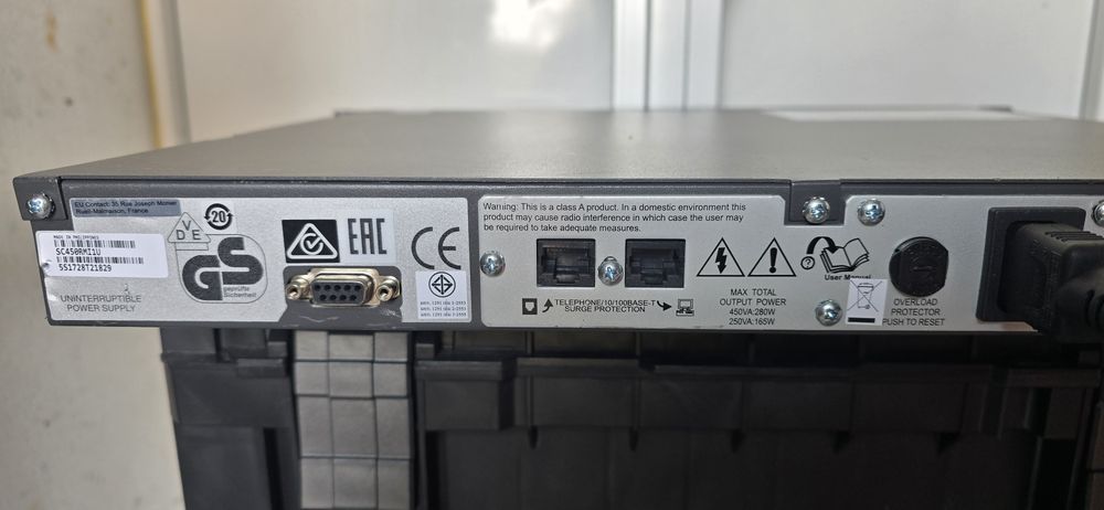 UPS APC Smart-UPS SC 450 rack 1U