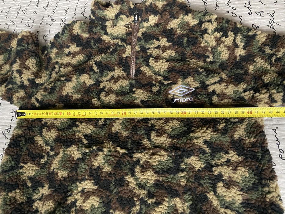 Bluza umbro 134 cm.