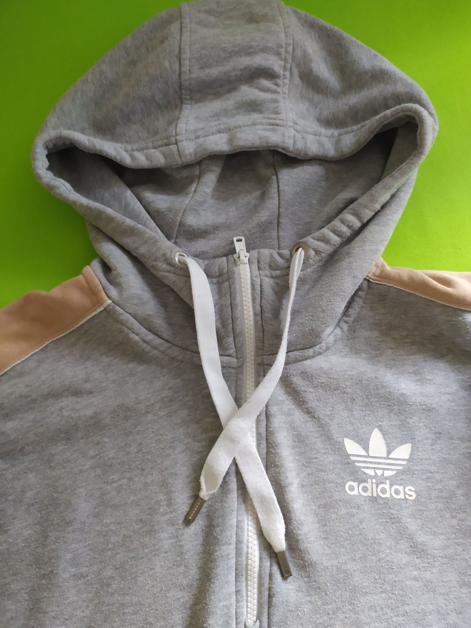 Bluza dzoewczęca Adidasa