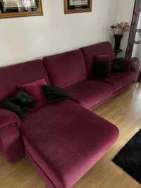 sofá com chaise long, com pouco uso e em bom estado