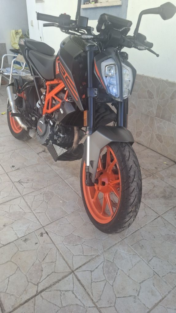 Ktm Duke 125 ano 2021