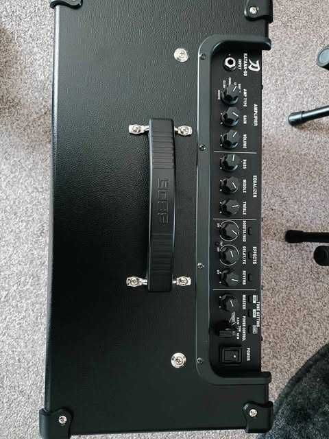Boss Katana 50 W . Stan jak nowy.W komplecie Footswitch Boss FS-5L