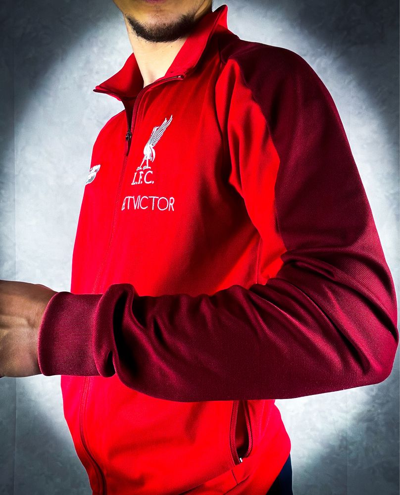 Nowa Originalna Czerwona Męska Sportowa Bluza Liverpool New Balance, M
