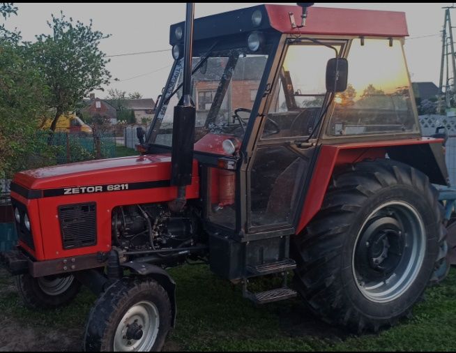 Ciągnik Zetor 6211