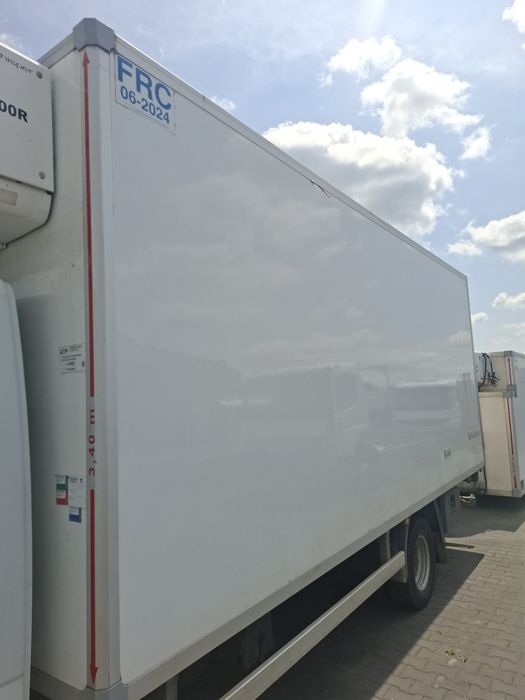 Chłodnia 5.40x86cm mercedes.ivecoMan.volvo Reno