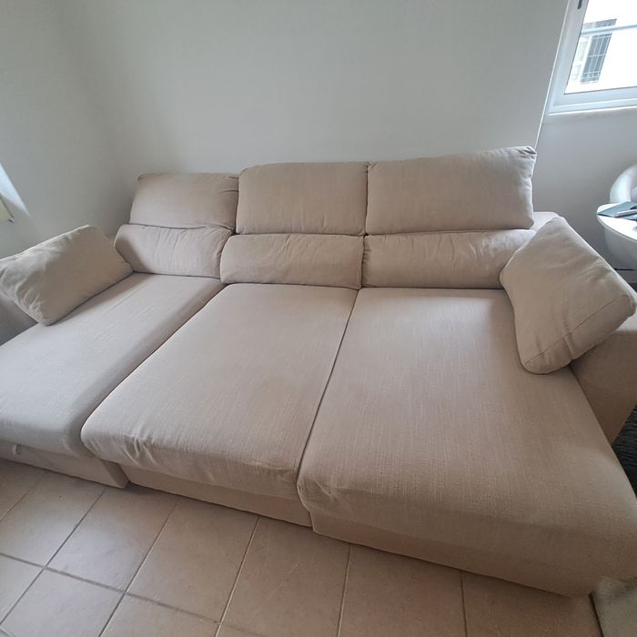 Sofá-cama com chaise-longue