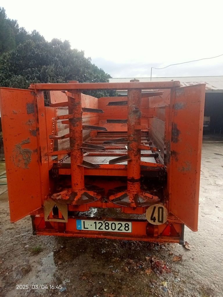 Semeador de Batatas e Cenouras + Espalhador de Estrume