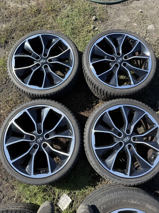 Komplet kół zimowych 5x114,3 Hyundai N 235/35/19 Hankook