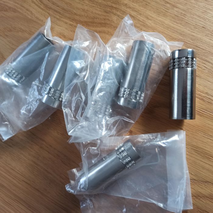 6 x zakończenie karnisza fi 19, Cylinder Diamond inox