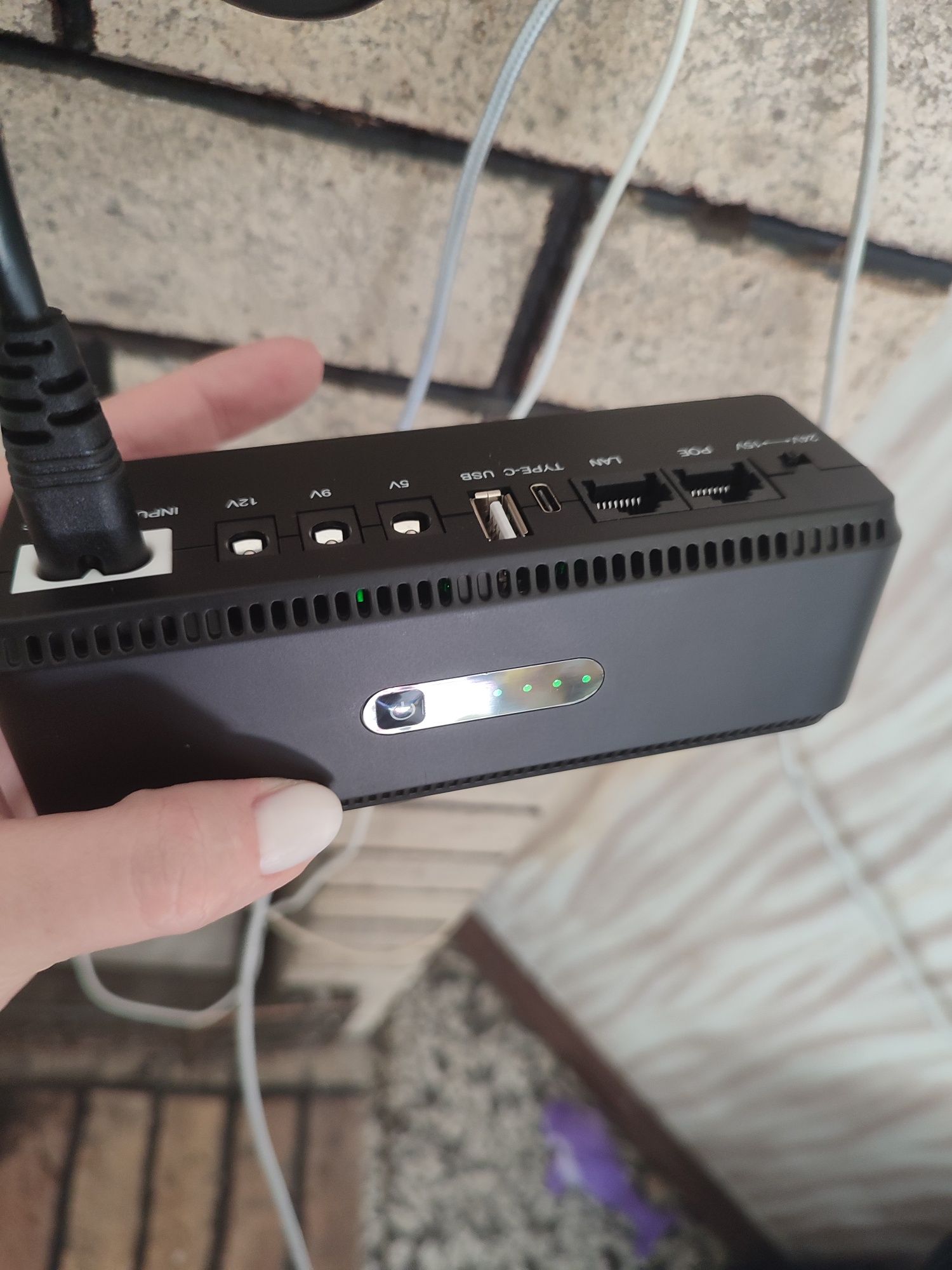 Джерело безперебійного живлення Yepo Smart DC-UPS Black (UA-112485)