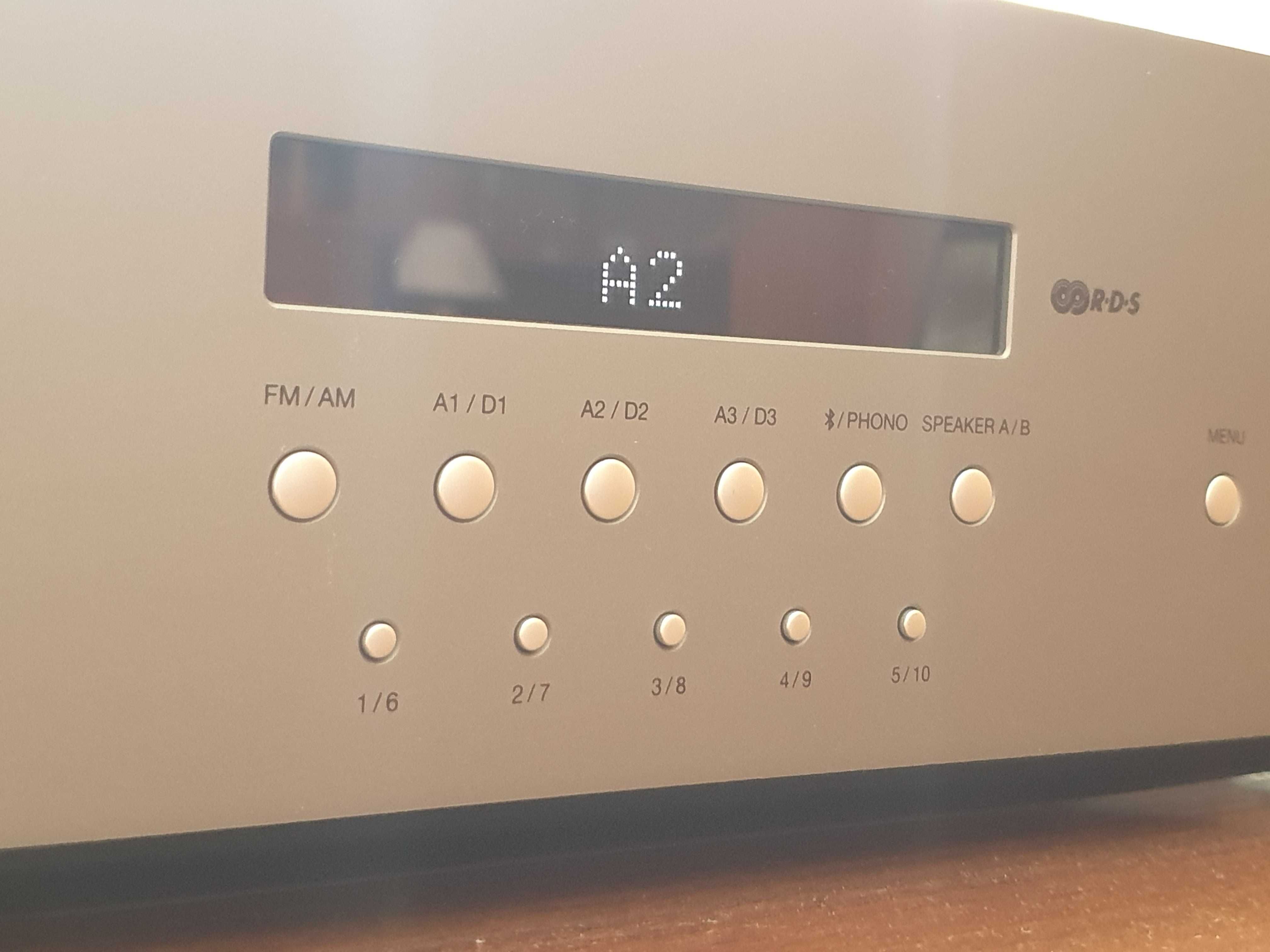 Підсилювач Cambridge Audio AXR100 Стерео ресивер 2х100 Вт, стан нового