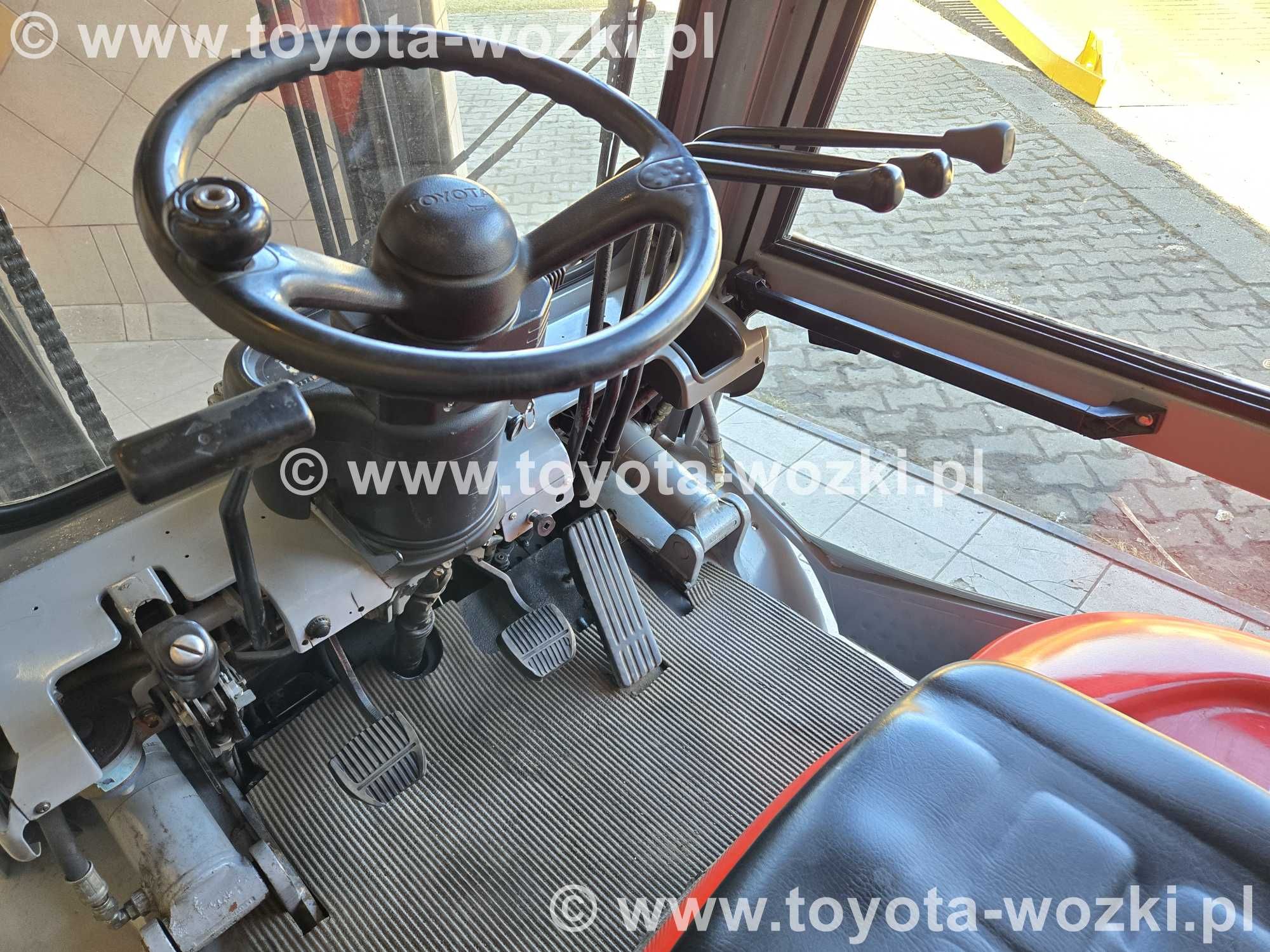 Wózek Widłowy TOYOTA 6FG25 Kabina , Przesuw TOYOTA 6FGF25 widlak LINDE