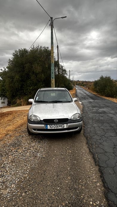 Opel Corsa 1.5 Isuzu 1999