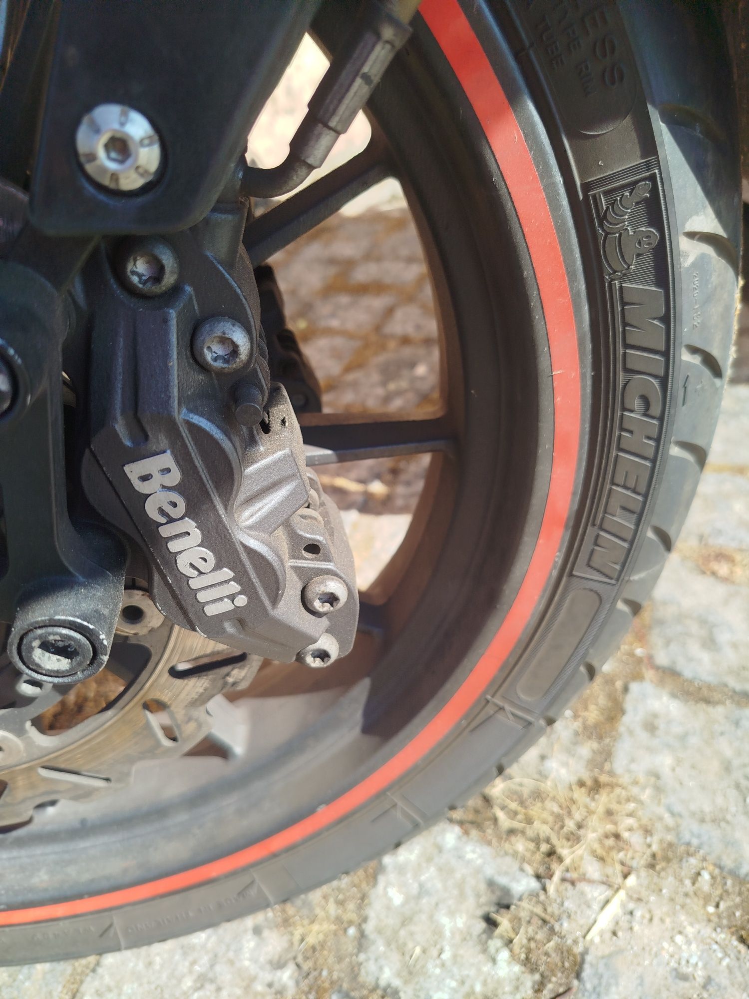 Benelli bn 302 impecável
