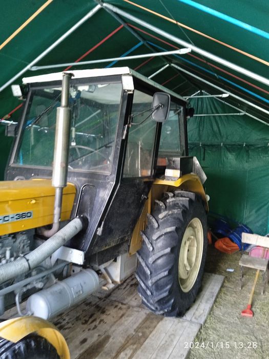 Namiot dla rolników, magazyn