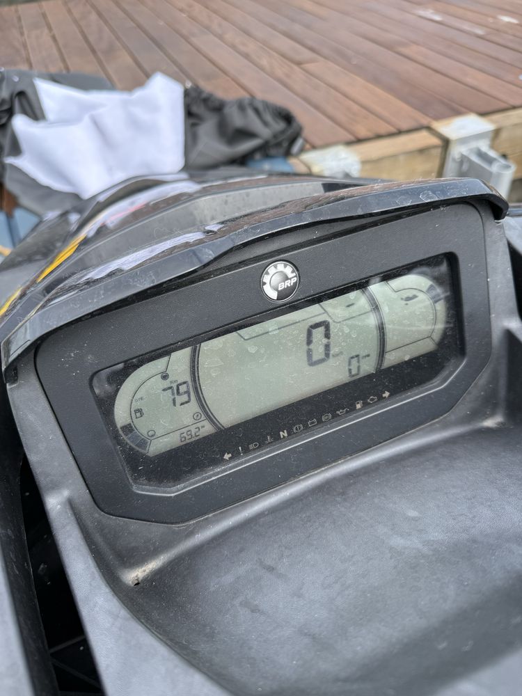 SEA-DOO RXT-X RS 300 NEW Millenium Yellow plus przyczepka