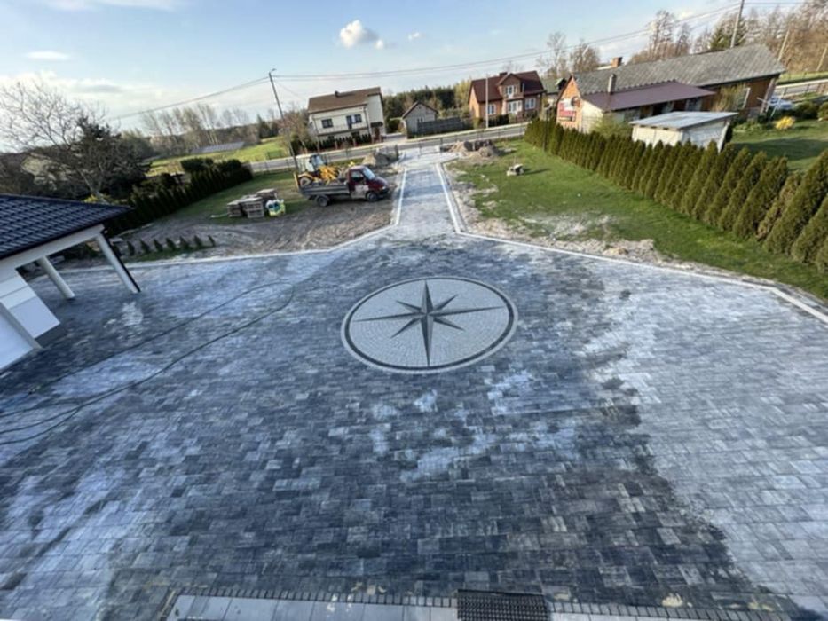 CH BRUK Kompleksowe Układanie Kostki. Usługi minikoparką