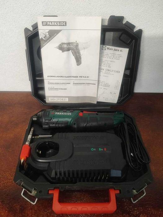 Aparafusadora Parkside (bateria danificada)