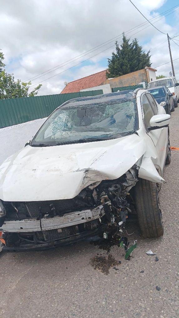 Peças carro qashqai