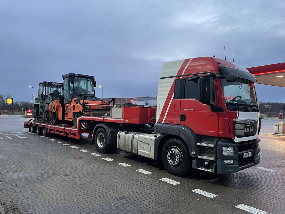 Transport niskopodwoziowy maszyn budowlanych rolniczych ciężarowych
