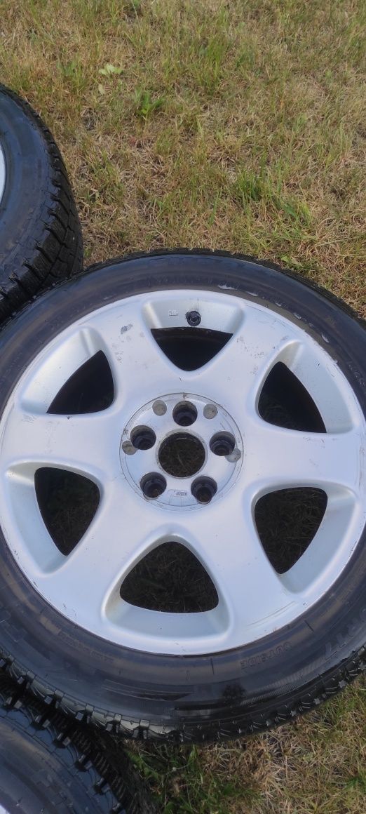 Opony zimowe Firemax 225/50/r17 felgi Peugeot 5x108