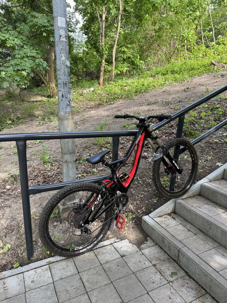 Specialized demo 8 s-works