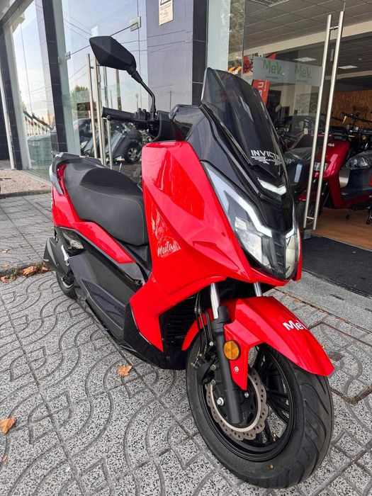 Mota Elétrica INVICTA NEILA - 125KM/H - NOVA