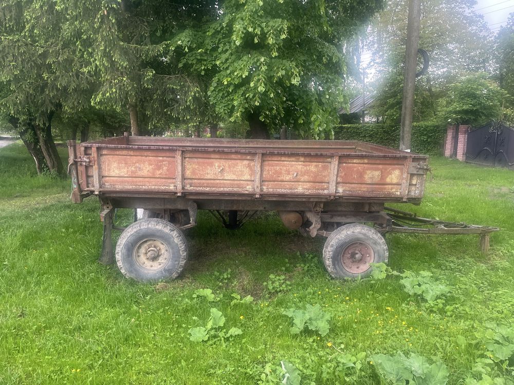 Причіп тракторний