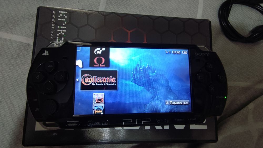 Sony PSP 2000 состояние супер .